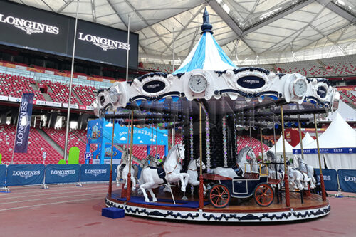 36 people Longines merry go round