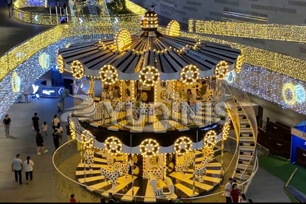 double deck carousel ride for sale in Dinis